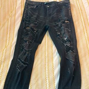(USED) AMIRI black skinny Burberry pocket jeans (Size 38)